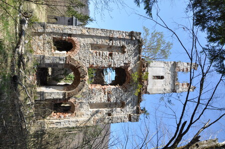 11-1 cerkev sv. Duha